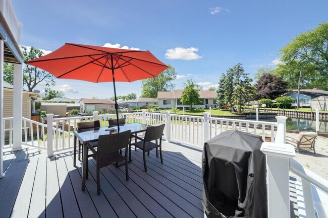 Foto del edificio - 37977 Elm Ln