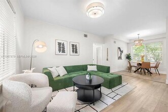 Building Photo - 1471 Lincoln Terrace