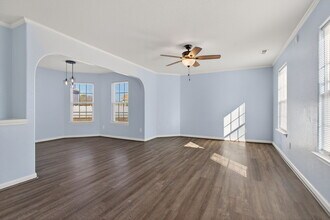 Building Photo - 3364 Loam St