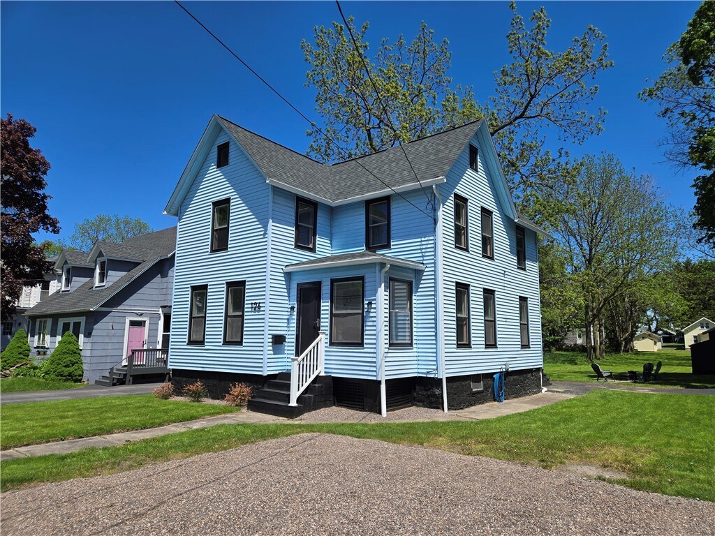 Primary Photo - 126 Lake Ave