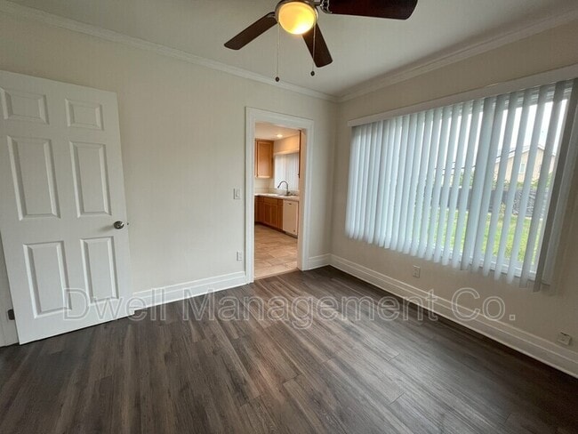 Foto del edificio - 1430 Diamond Ln