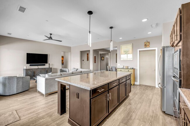 Building Photo - 2722 Mylonite Dr