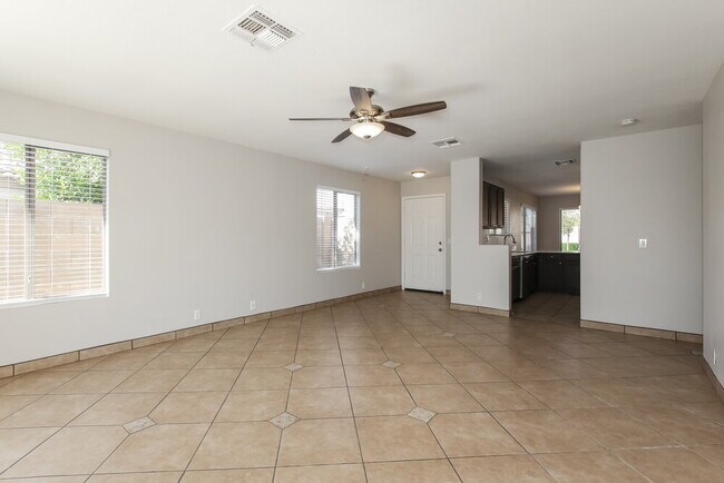 Building Photo - 9247 W Ironwood Dr