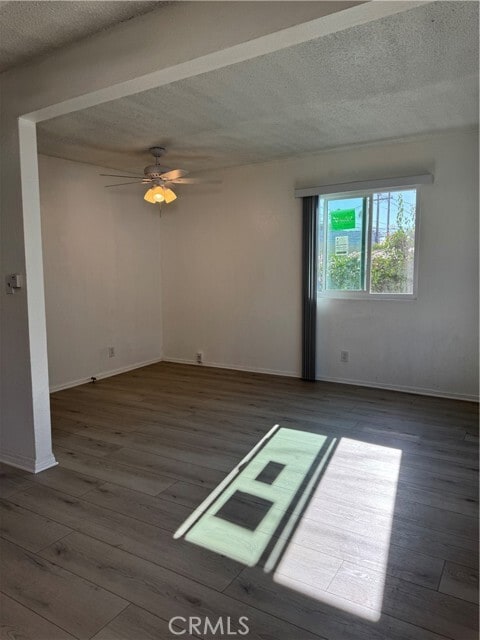 Building Photo - 1540 W 51st Pl
