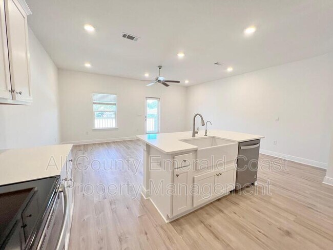 Foto del edificio - 10 Redbird Lp