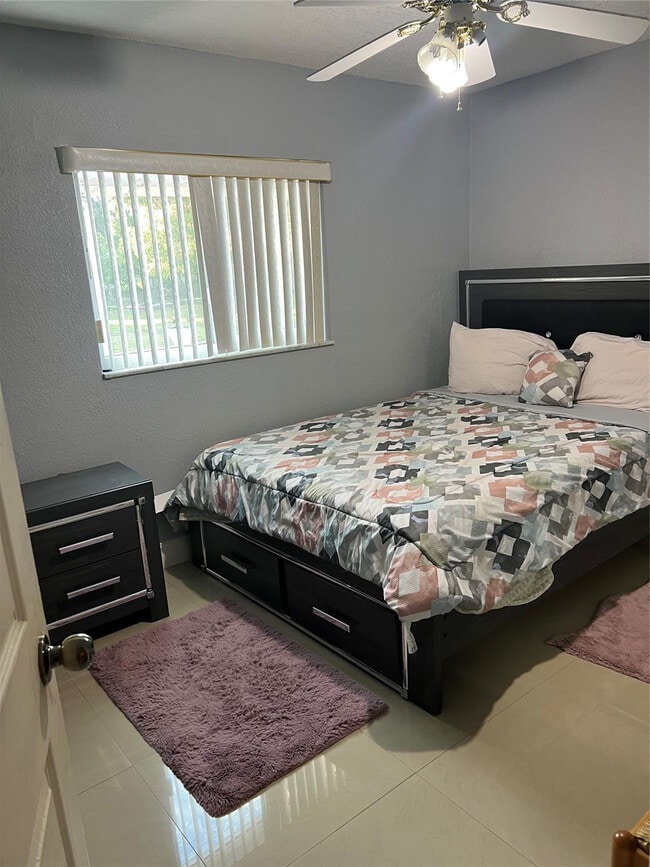 Foto del edificio - 1403 Broadmoor