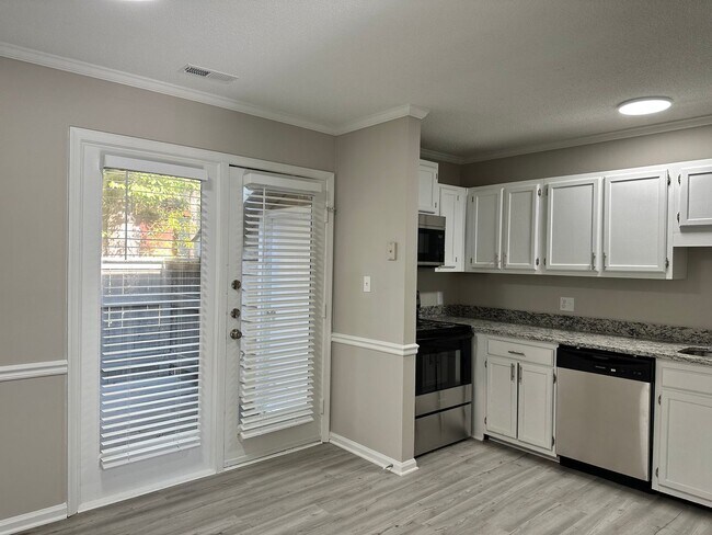 Building Photo - 4917 Pebble Beach Dr
