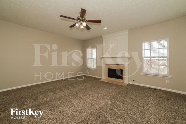 Building Photo - 2046 Dartmoth Way