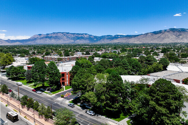 Overview of Apartments - Three Fountains