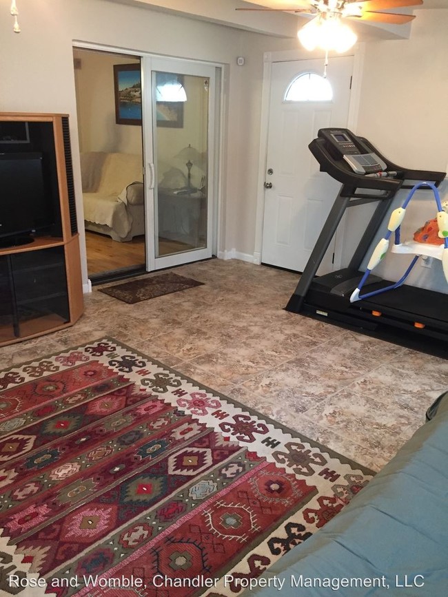 Building Photo - 3 br, 2.5 bath House - 1280 Christian Court