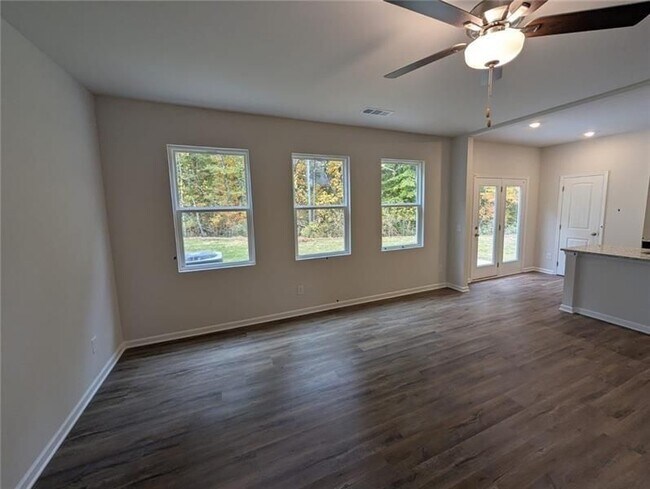 Foto del edificio - 168 Parkwood Dr