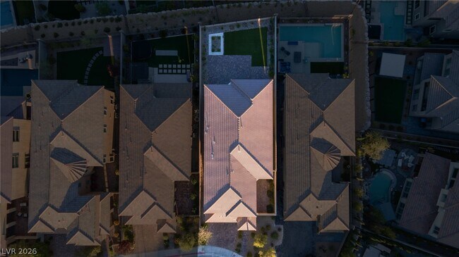 Foto del edificio - 400 Red Feather Peak Ct