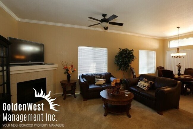 Foto del edificio - 8805 Jeffreys St