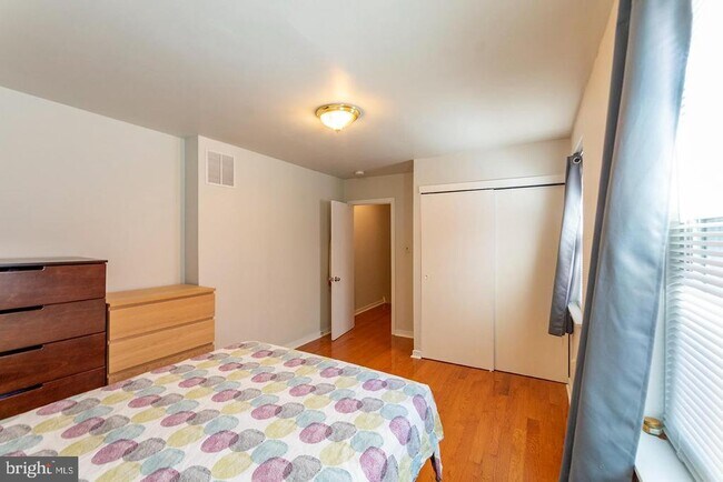 Foto del edificio - 2220 Fitzwater St