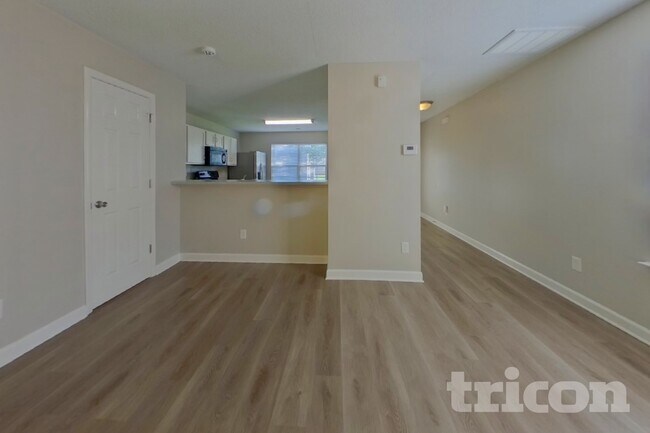 Foto del edificio - 1024 Crowders Woods Dr