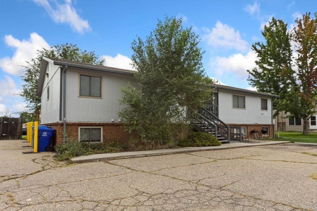 Photo - 1804 Lily Pl