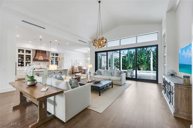 Building Photo - 3200 Crayton Rd