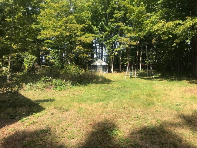 Building Photo - 3 Turkey Ln