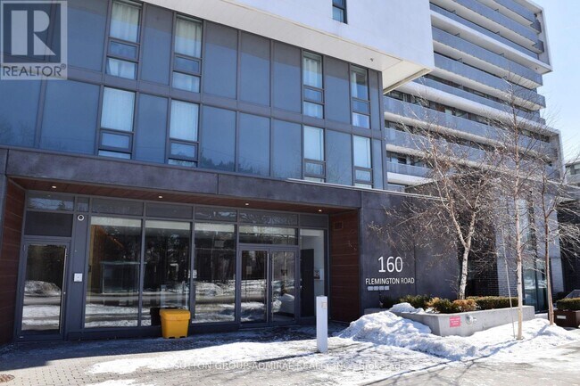 Photo du bâtiment - 160 Flemington Rd