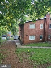 Building Photo - 6409 Ridgeview Ave