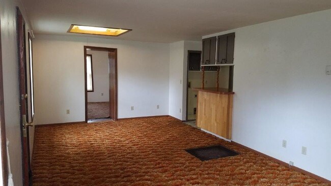 Foto del edificio - 618 E Street/Stone House