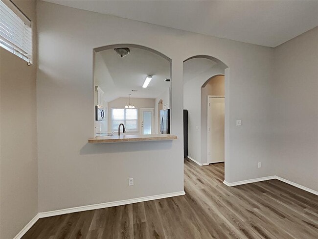 Building Photo - 5712 Parkview Hills Ln