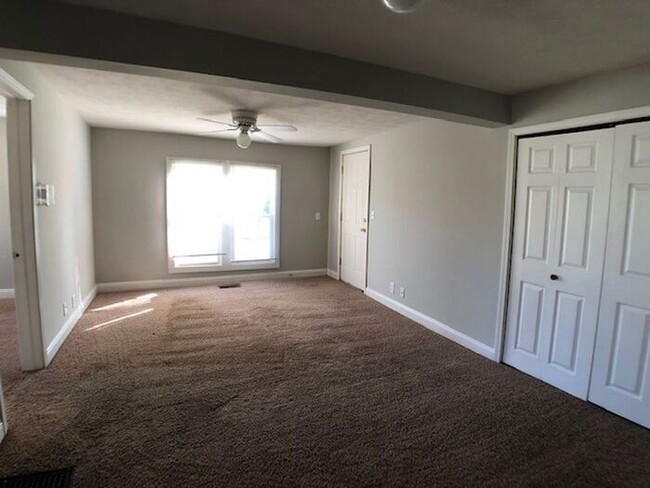 Building Photo - Cute 1 Bedroom Apartment in Berrien Springs