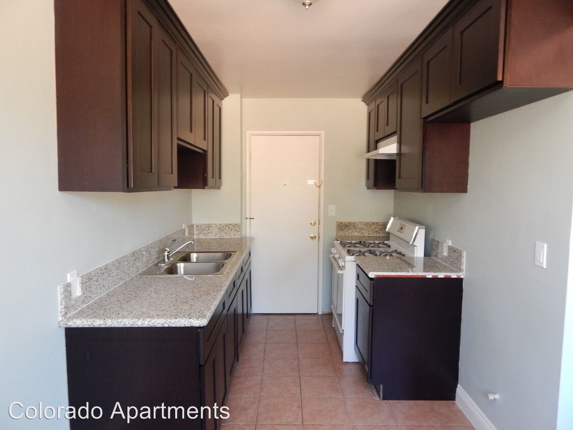 Foto principal - 215 E Colorado Blvd