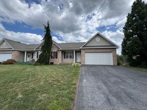 Building Photo - 51 Cambridge Cir