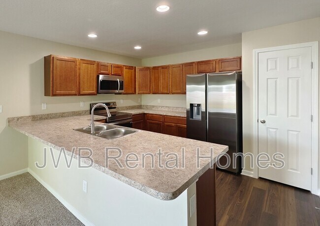 Foto del edificio - 4458 Twin Hls Wy