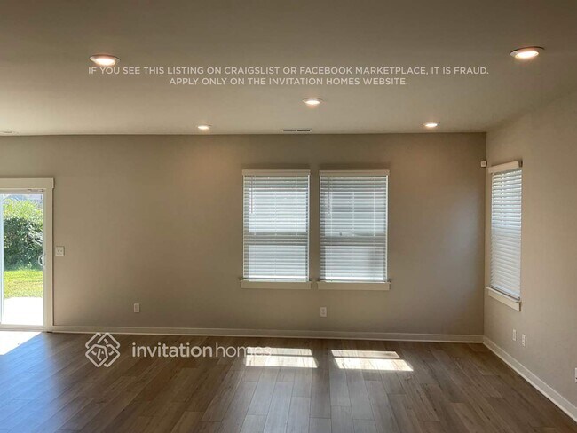 Foto del edificio - 1031 Baltusrol Ln