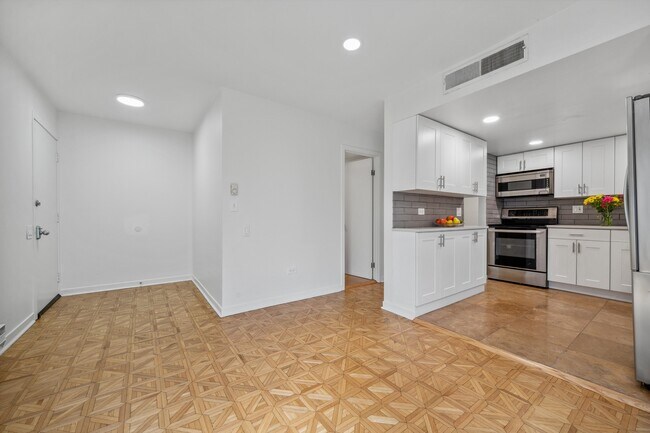 Foto del edificio - 425 W Grant Pl