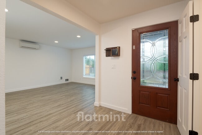 Photo - 20005 25th Ave NE House