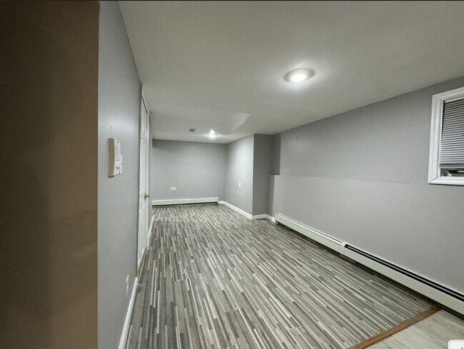 Foto del edificio - 115 Ege Ave