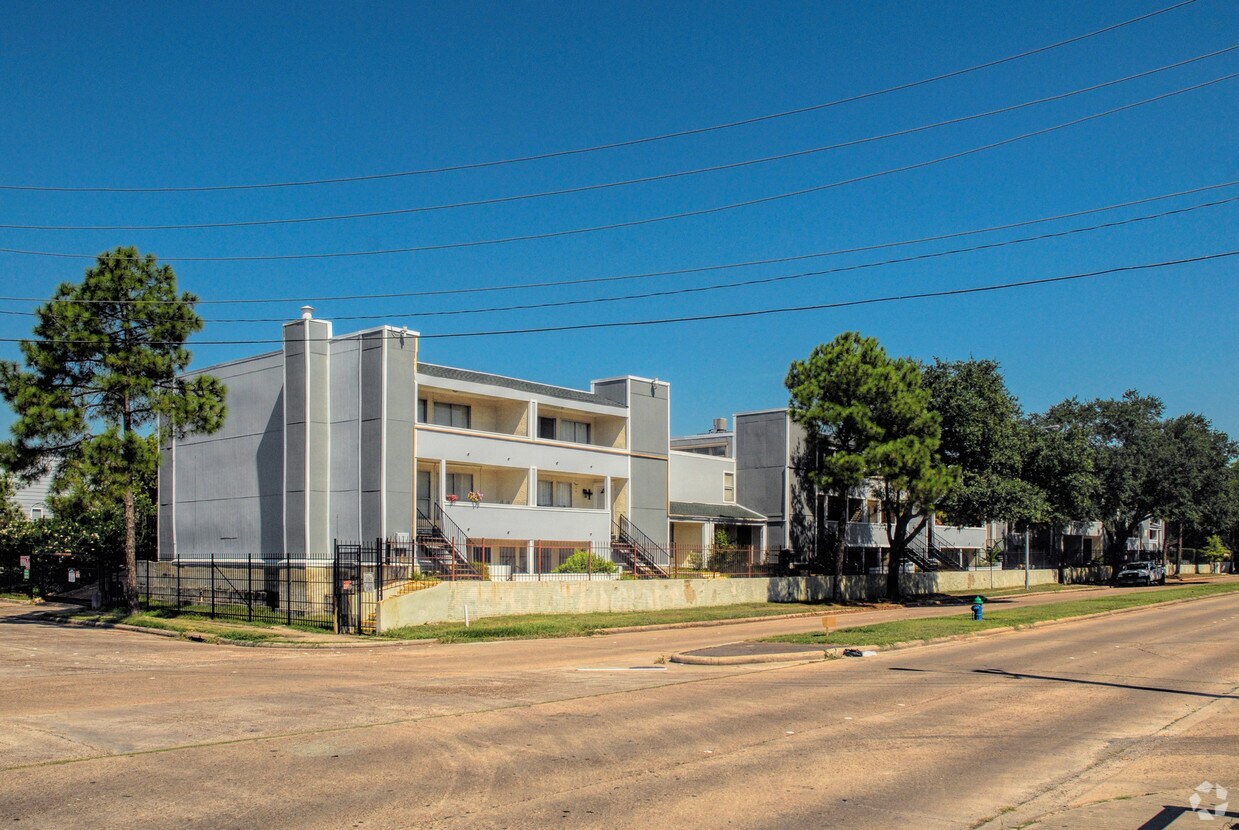 Foto del edificio - Stratford Park Condo
