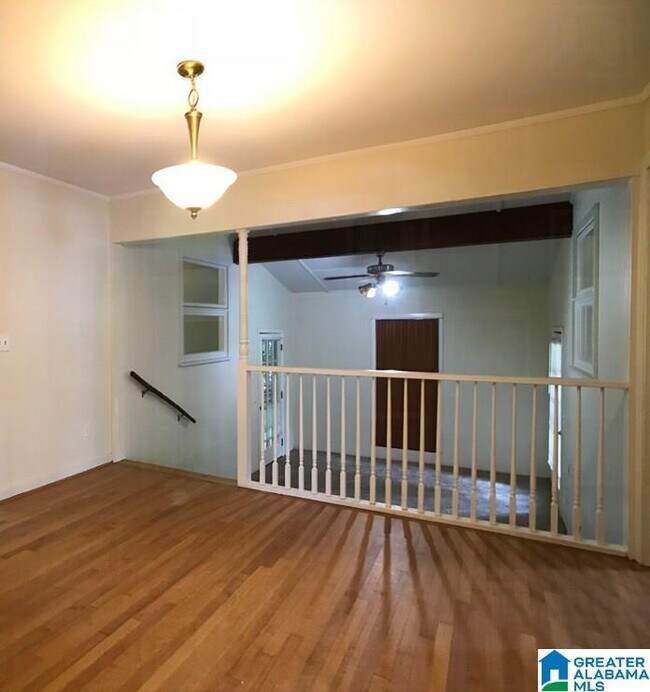Building Photo - 5192 Scenic View Dr