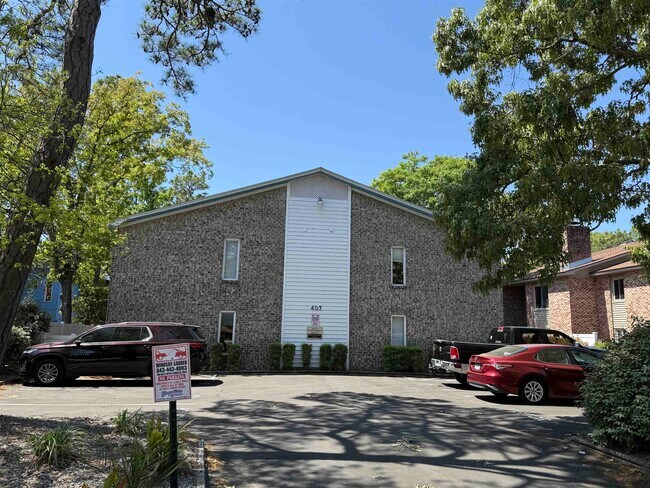 Foto del edificio - 407 76th Ave N