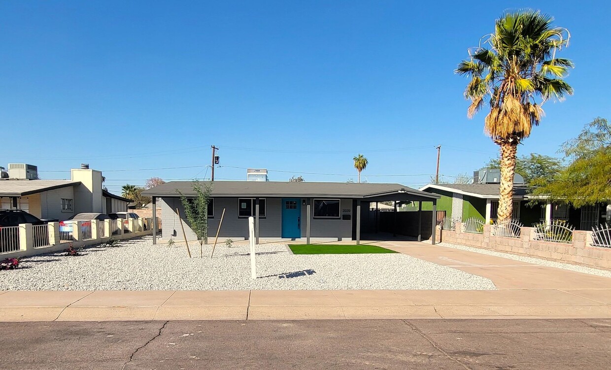 Foto principal - TOTAL REMODELED HOME IN TEMPE!!!