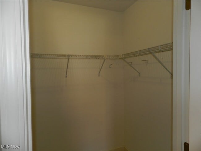 Building Photo - 2885 Pease Dr