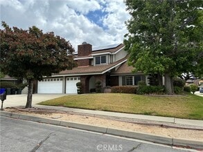 Building Photo - 1716 Orangewood Ave
