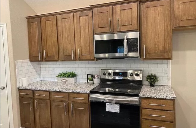 Building Photo - 1917 S Concho Dr