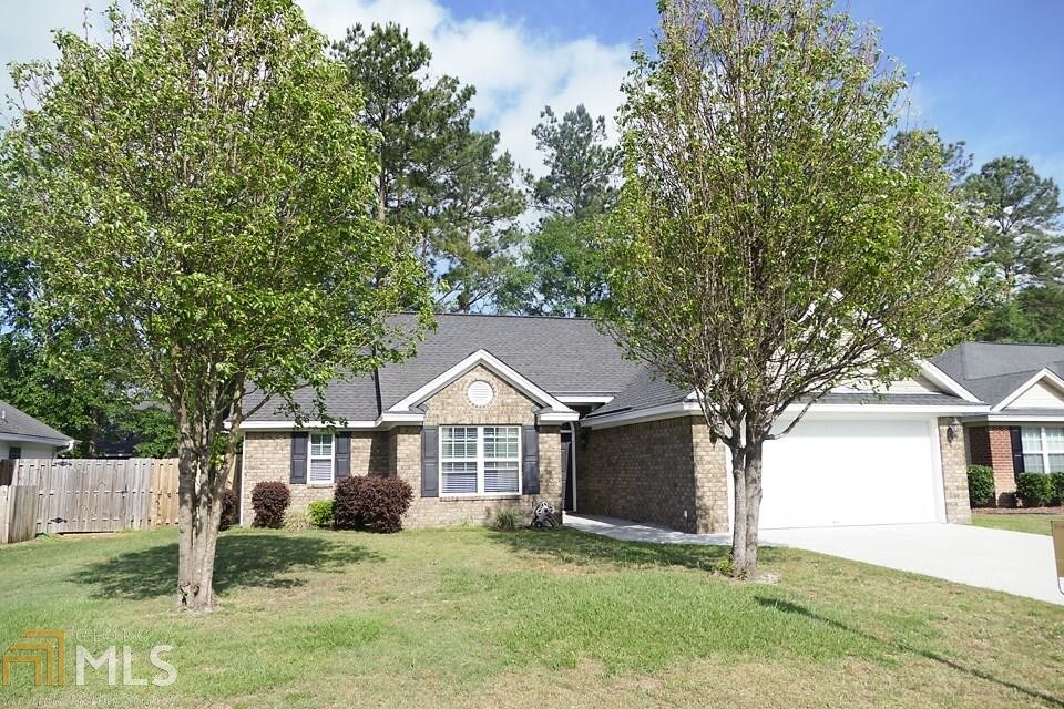 Primary Photo - 225 Pebblestone Dr