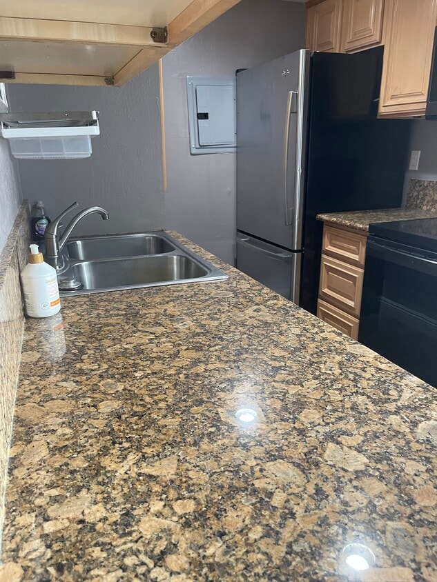 7032 Fair Oaks Blvd Unit 15, Carmichael, CA 95608 Condo for Rent in