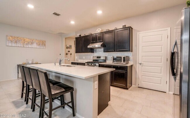 Foto del edificio - 6213 S Blue Water Dr
