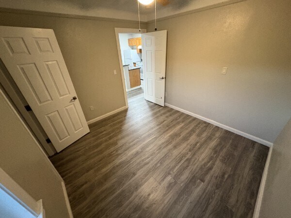 Foto del edificio - 342 W 10th St