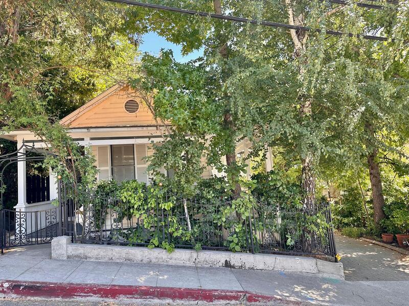Primary Photo - 212 Nevada St