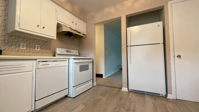 Foto del edificio - 3533 N 84th St