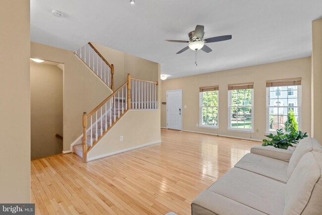 Foto del edificio - 13129 Englishwood Ln