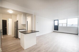 Building Photo - 59 Concession Street