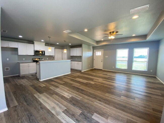 Foto del edificio - Spacious 3/2/2 in Frenship School District!